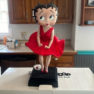 Danbury Mint Betty Boop porcelain doll “Movie Star”